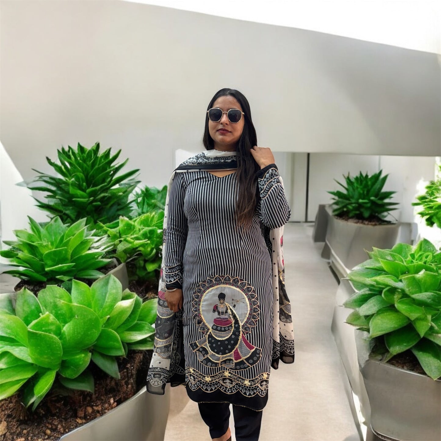 Doll Print Georjatt Suit Set