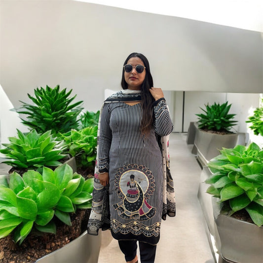 Doll Print Georjatt Suit Set