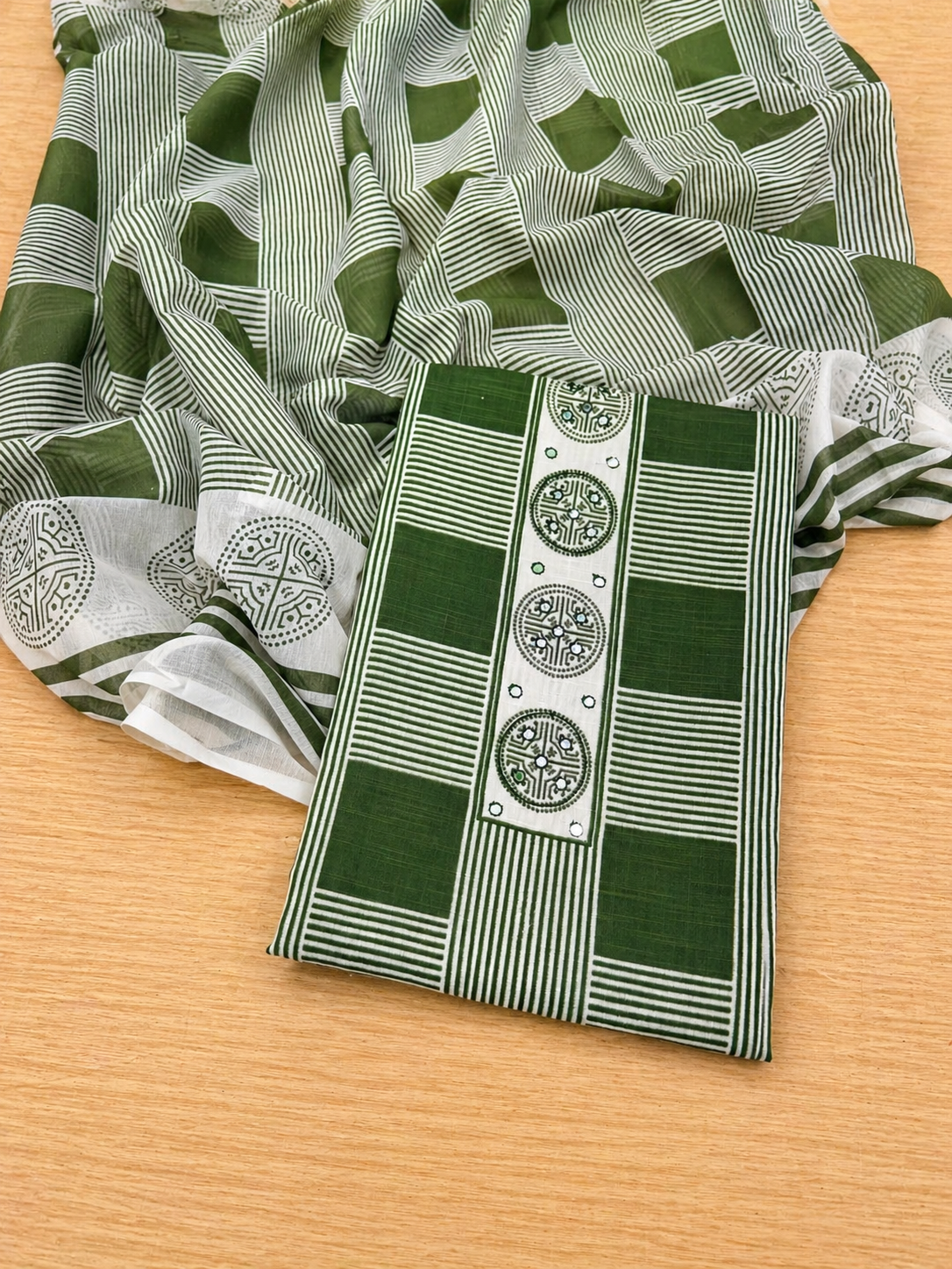 Traditional Box Print Cotton Suit