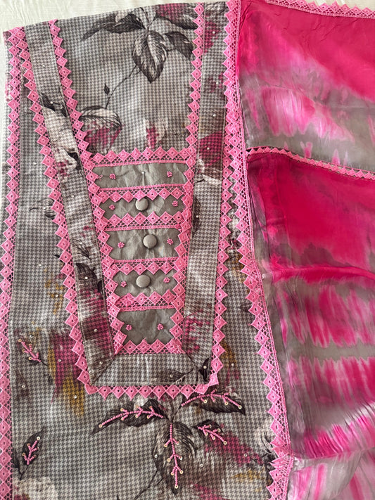Signature Style – Embroidered Perfection