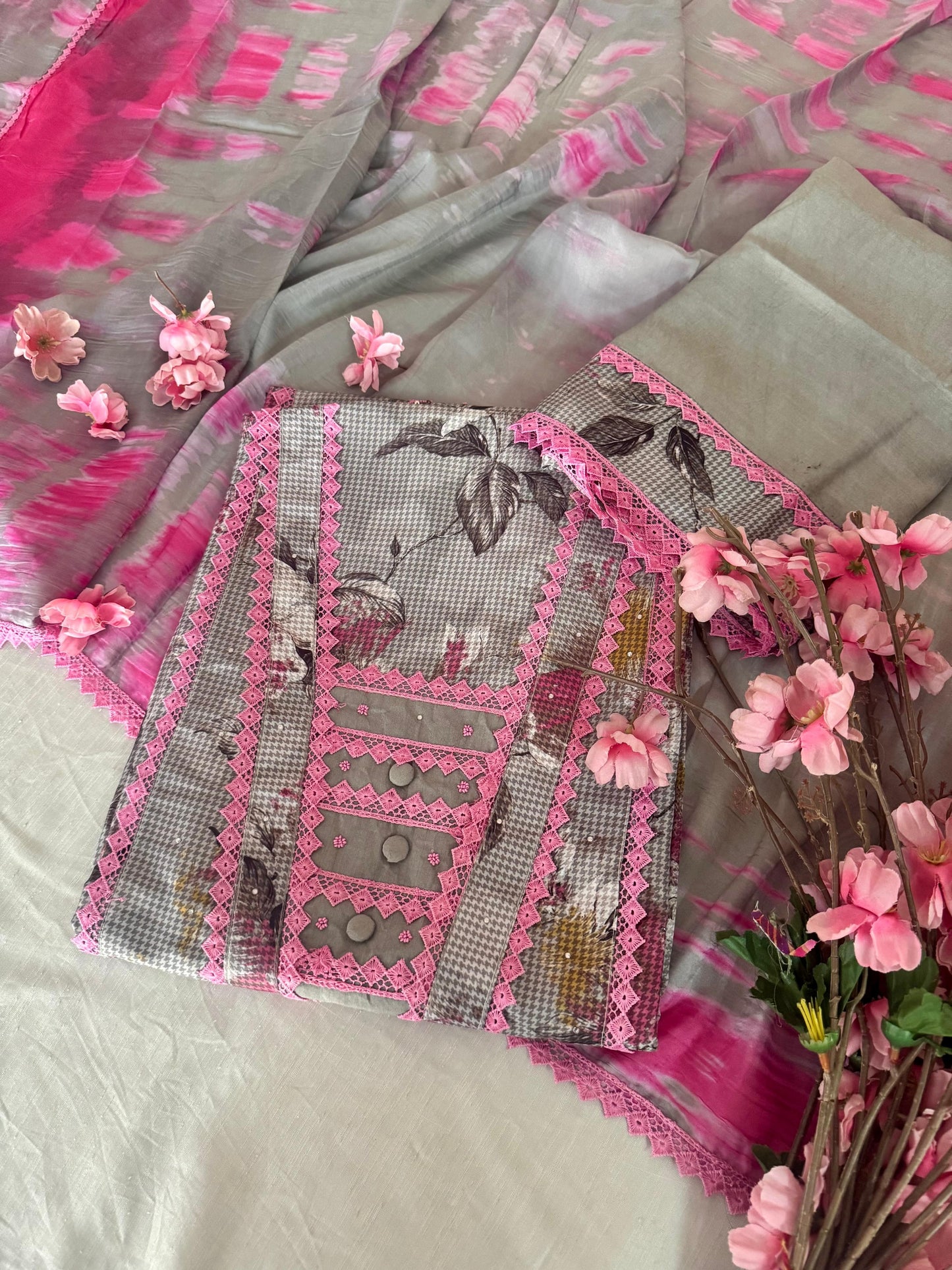 Signature Style – Embroidered Perfection
