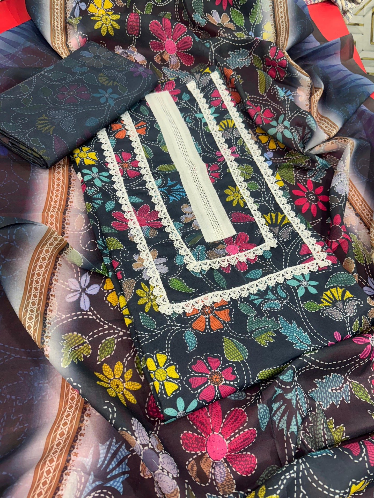 Cotton Fabric - Multicolor Floral Prints